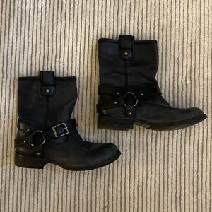 Gianni Bini black leather moto boots, Size 6